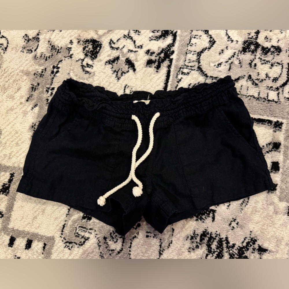 Roxy Navy Blue Linen Shorts with White Drawstring EUC
